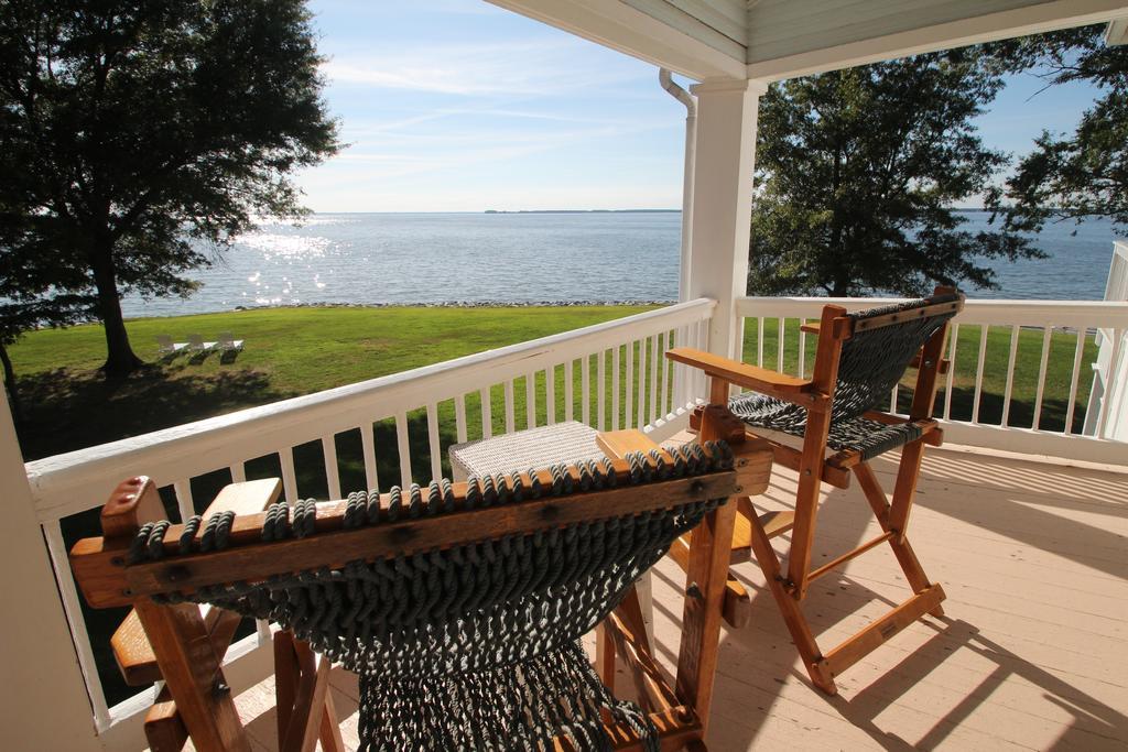 Wades Point Inn On The Bay McDaniel Bagian luar foto