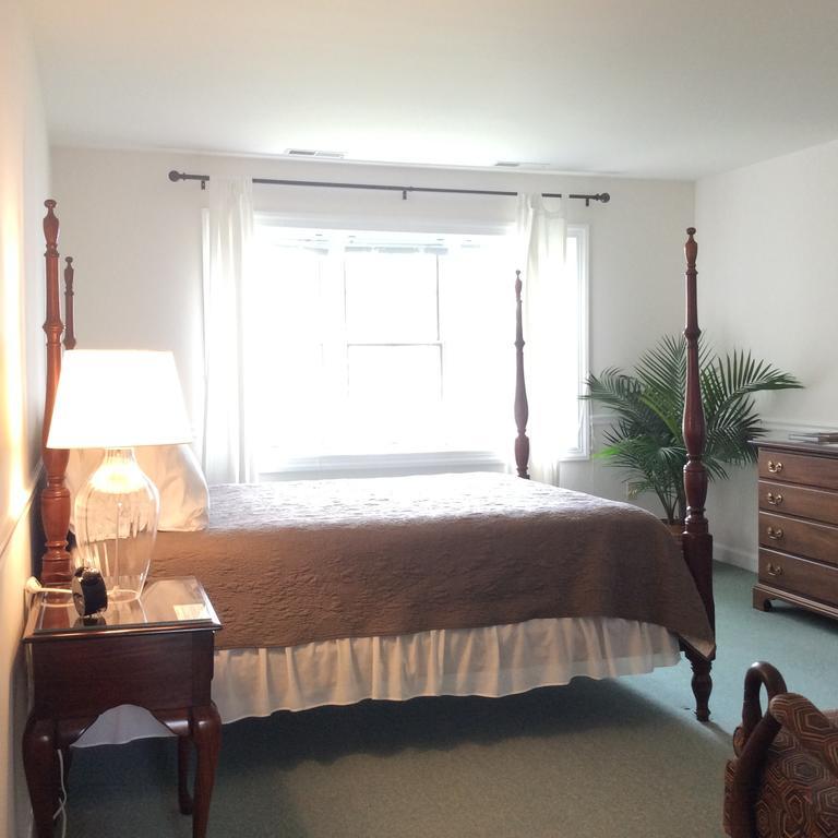 Wades Point Inn On The Bay McDaniel Bagian luar foto