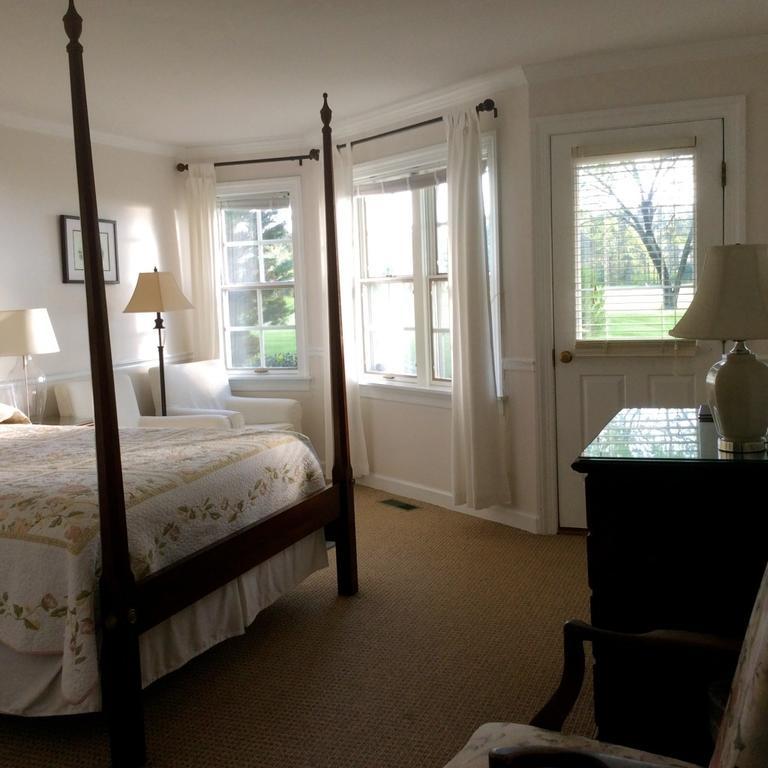 Wades Point Inn On The Bay McDaniel Bagian luar foto