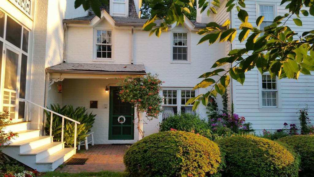 Wades Point Inn On The Bay McDaniel Bagian luar foto