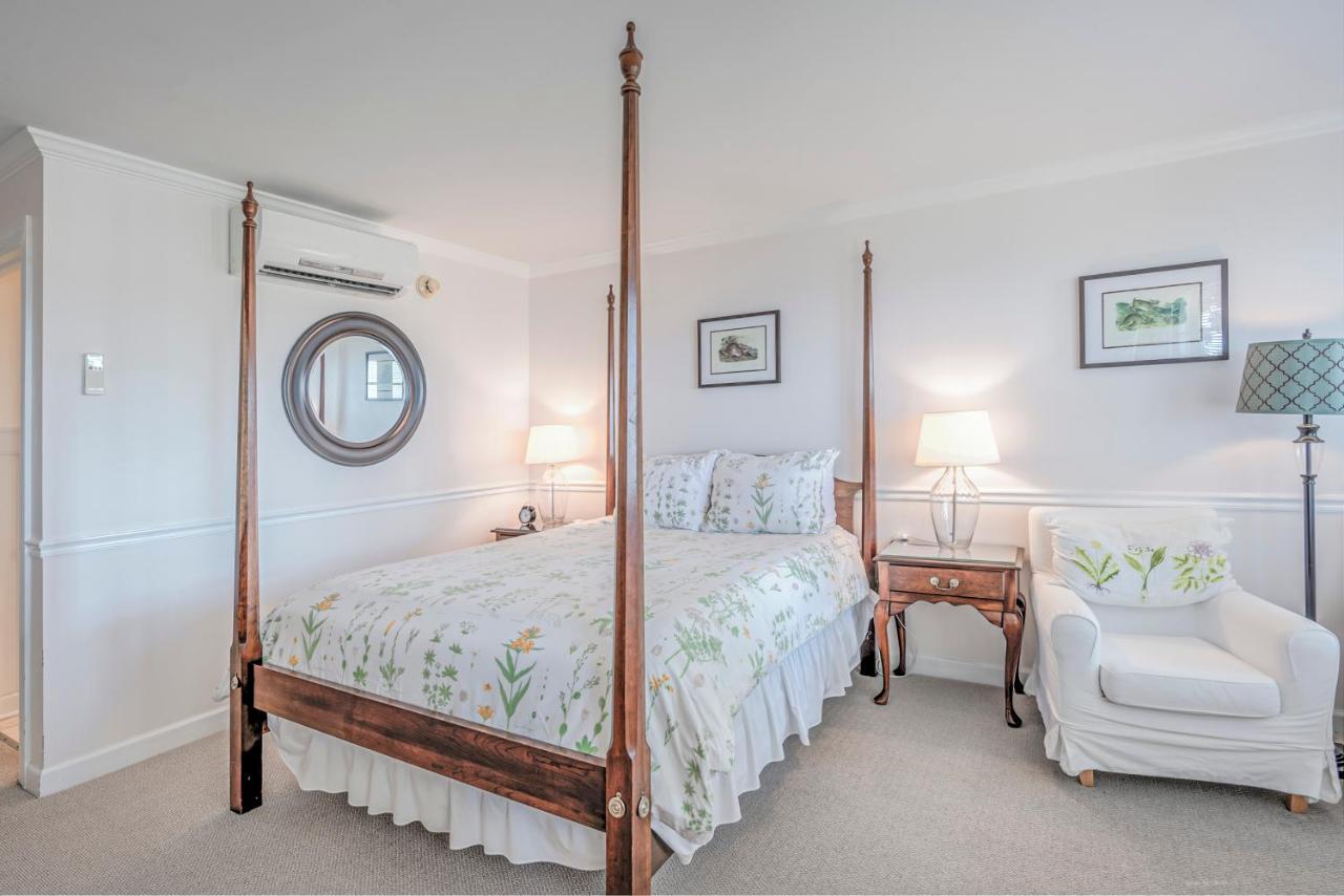 Wades Point Inn On The Bay McDaniel Bagian luar foto