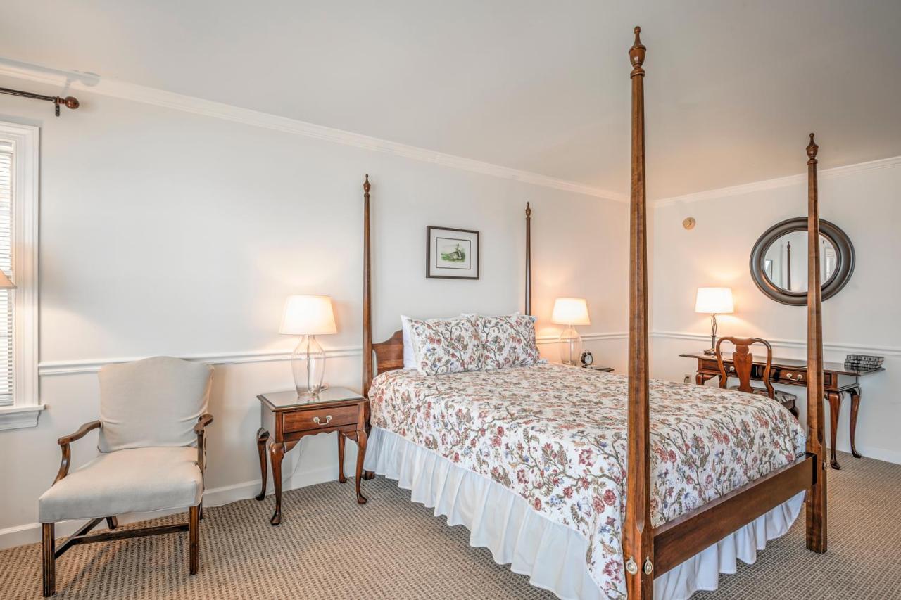 Wades Point Inn On The Bay McDaniel Bagian luar foto